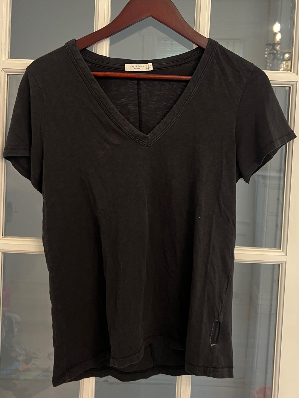 RAG & BONE Women’s Black 100% Pima Cotton Short Sleeve V-Neck Tee Size M